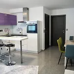 Haus Sonnenschein דירה *