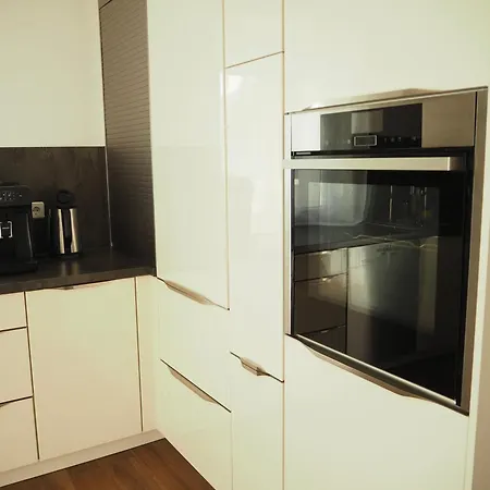 Haus Sonnenschein * Klagenfurt am Woerthersee