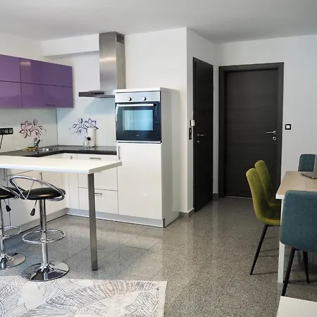 Haus Sonnenschein Apartmán *