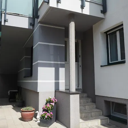 Appartement Haus Sonnenschein Klagenfurt am Wörthersee