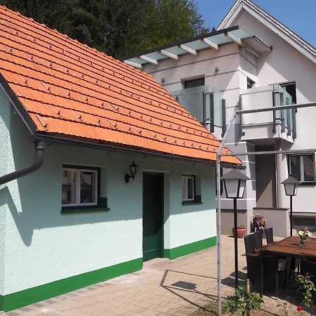 Haus Sonnenschein * Klagenfurt am Woerthersee